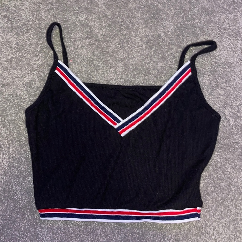 tank top with dark blue red and white outlines